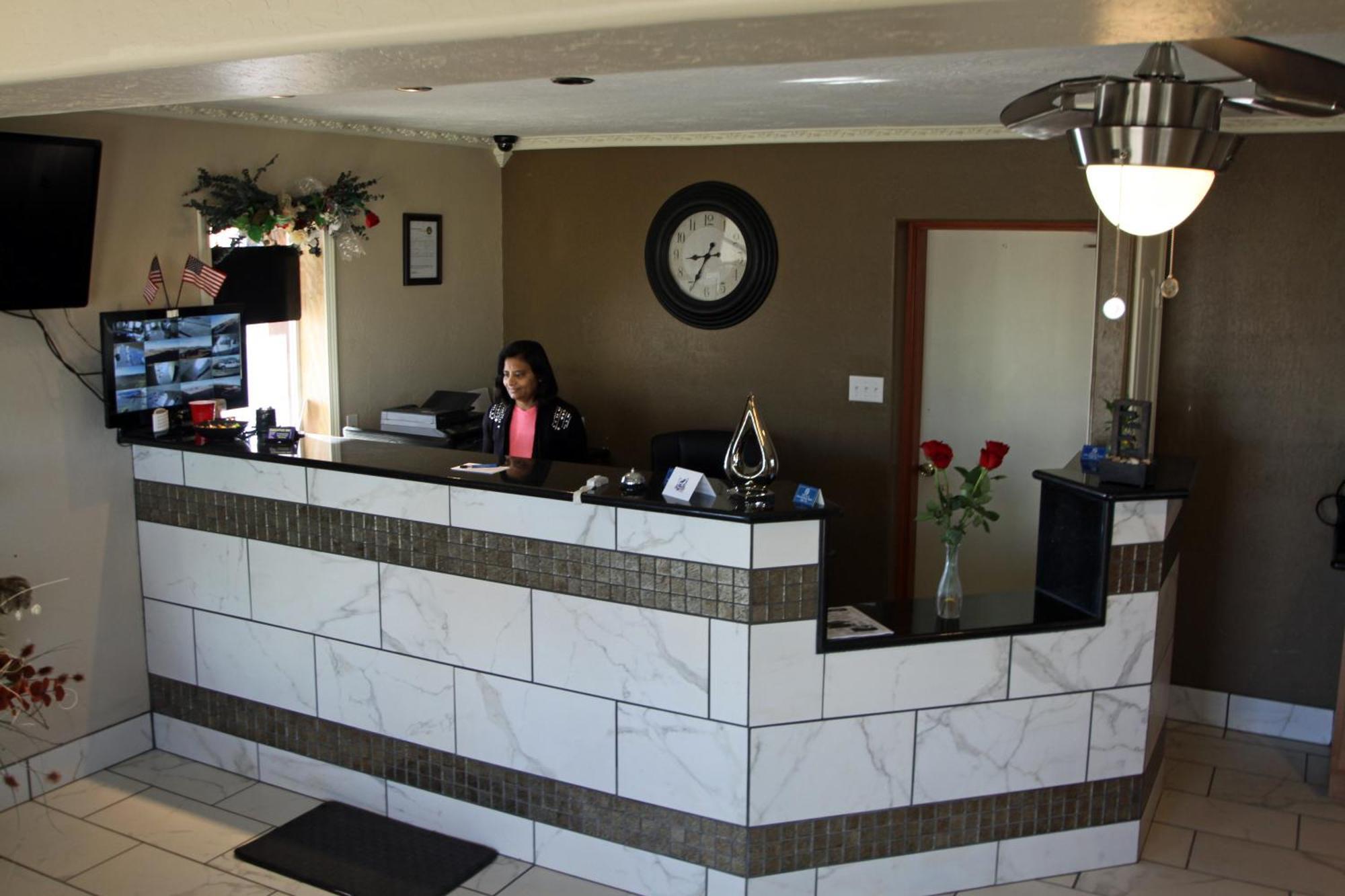 Executive Inn Snyder ภายนอก รูปภาพ