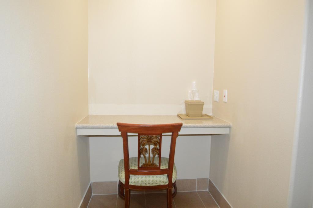 Executive Inn Snyder ภายนอก รูปภาพ