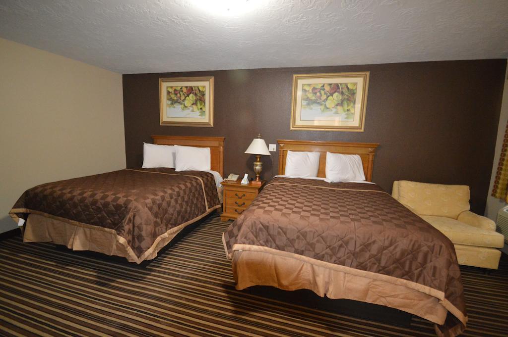 Executive Inn Snyder ภายนอก รูปภาพ
